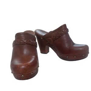 UGG 3206 Lynnea Braided Leather Wooden Platform Clogs Mules Brown Womens 8